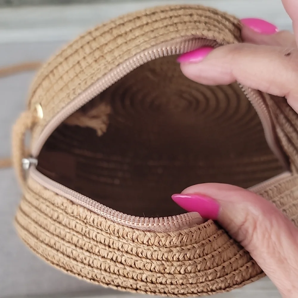 Elegant Khaki Rattan Round Crossbody Bag